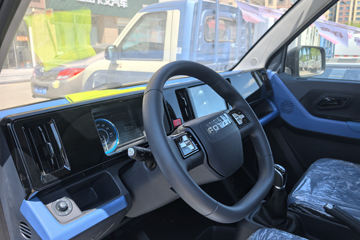 ��������Q����ʽ 1.6L���� 120���� 2.5��˫������΢��ͼƬ