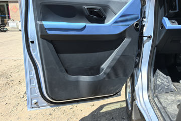 ��������Q����ʽ 1.6L���� 120���� 2.5��˫������΢��ͼƬ