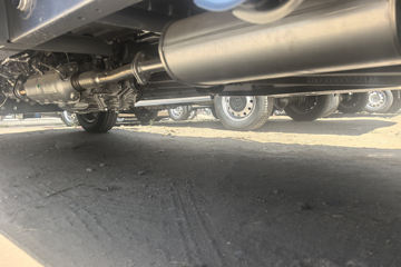 ��������Q����ʽ 1.6L���� 120���� 2.5��˫������΢��ͼƬ