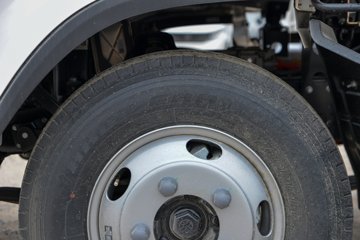 ʱ���캽M5 4.26�׵��Ŵ��綯��ʽ�Ῠ ����ʱ��100.96kWhͼƬ