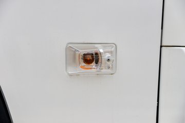 �������V�� 1.6L���� 122���� ������5�� 3.815�׵�����ʽ΢��ͼƬ