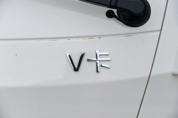 �������V�� 1.6L���� 122���� ������5�� 3.815�׵�����ʽ΢��ͼƬ