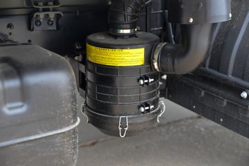 �������V�� 1.6L���� 122���� ������5�� 3.815�׵�����ʽ΢��ͼƬ