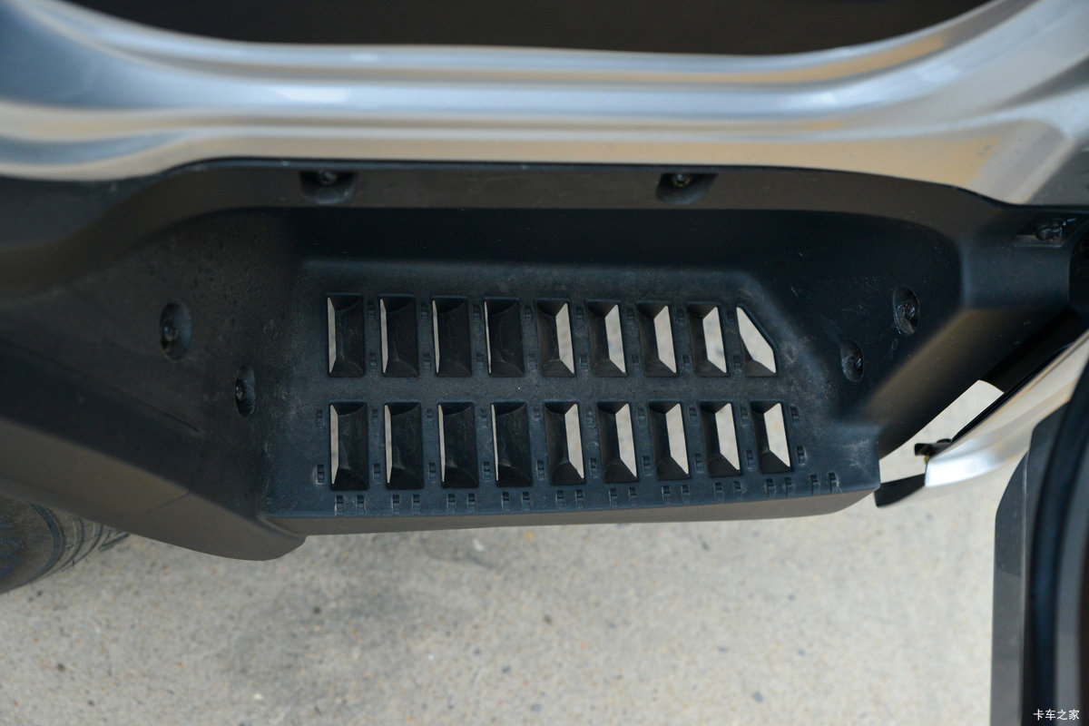 �����;F3 2.2L���� 150���� 5�� 4.2�׵��������Ῠ��ʻ��                                               