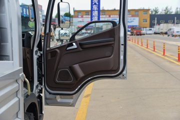 �����;F3 2.2L���� 150���� 5�� 4.2�׵��������ῨͼƬ