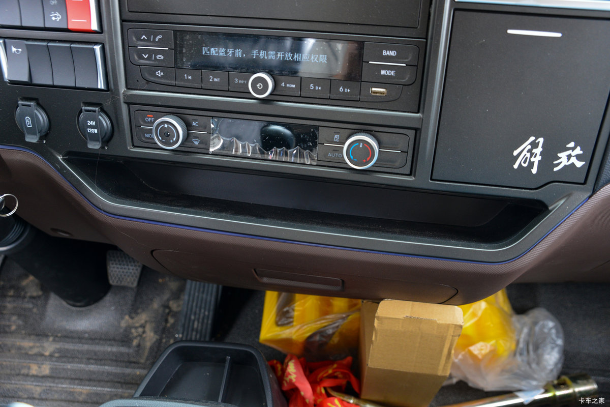 �����;F3 2.2L���� 150���� 5�� 4.2�׵��������Ῠ��ʻ��                                               