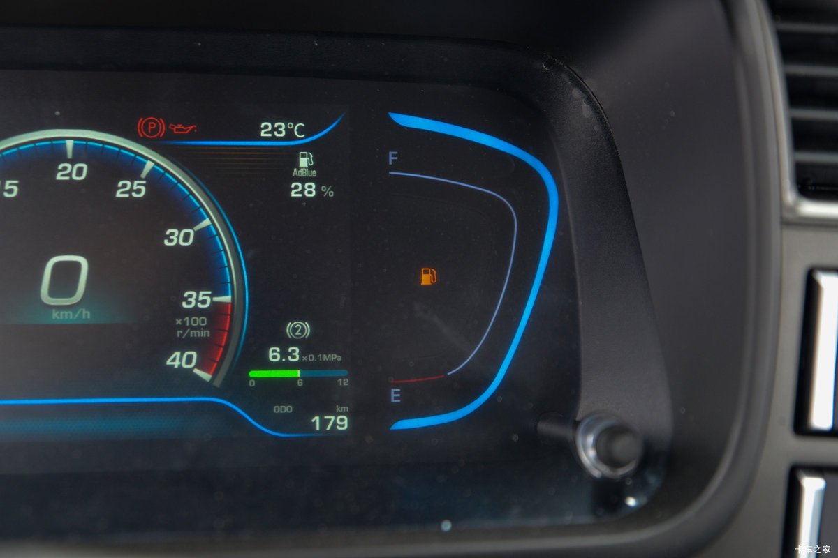 �����;F3 2.2L���� 150���� 5�� 4.2�׵��������Ῠ��ʻ��                                               