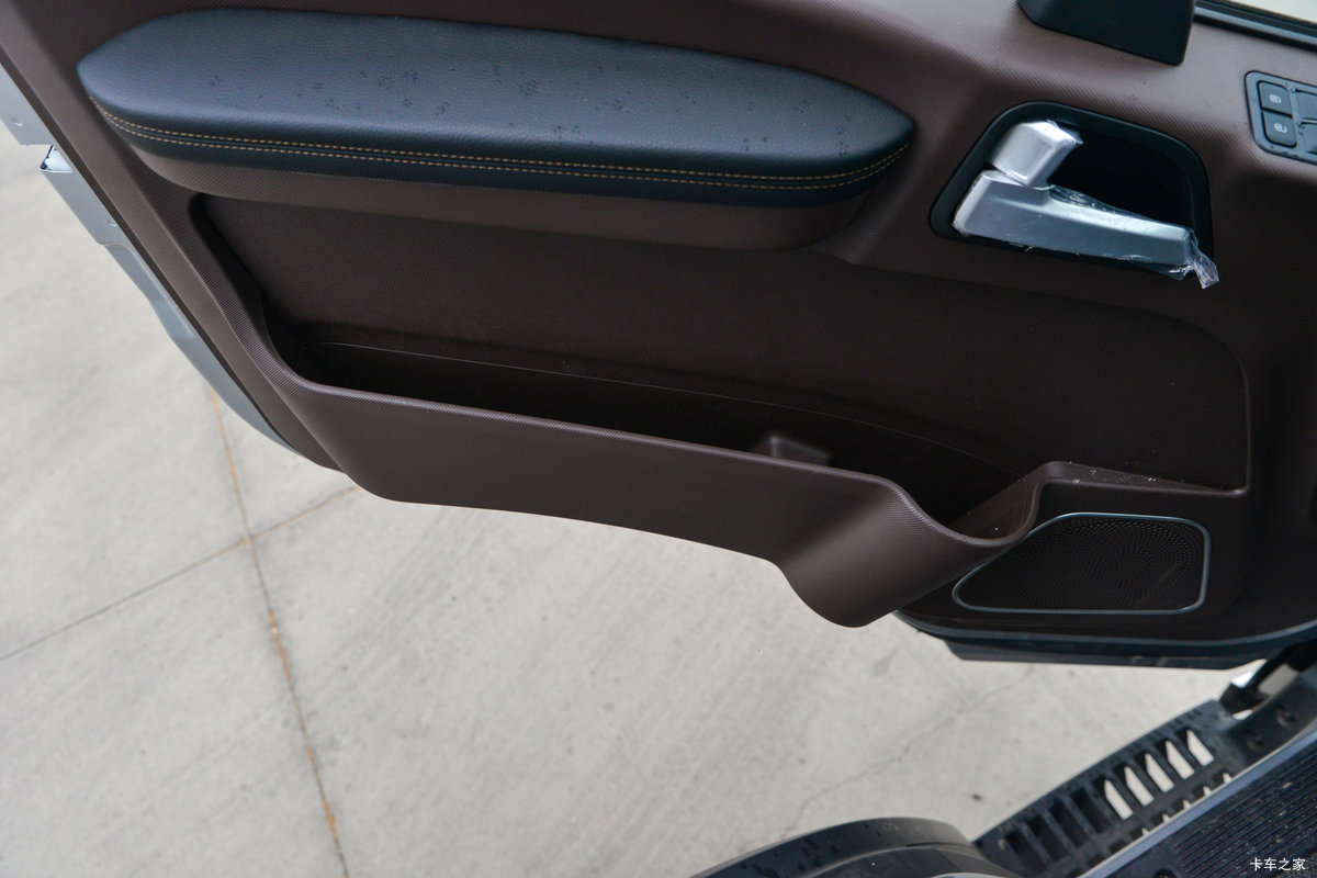 �����;F3 2.2L���� 150���� 5�� 4.2�׵��������Ῠ��ʻ��                                               