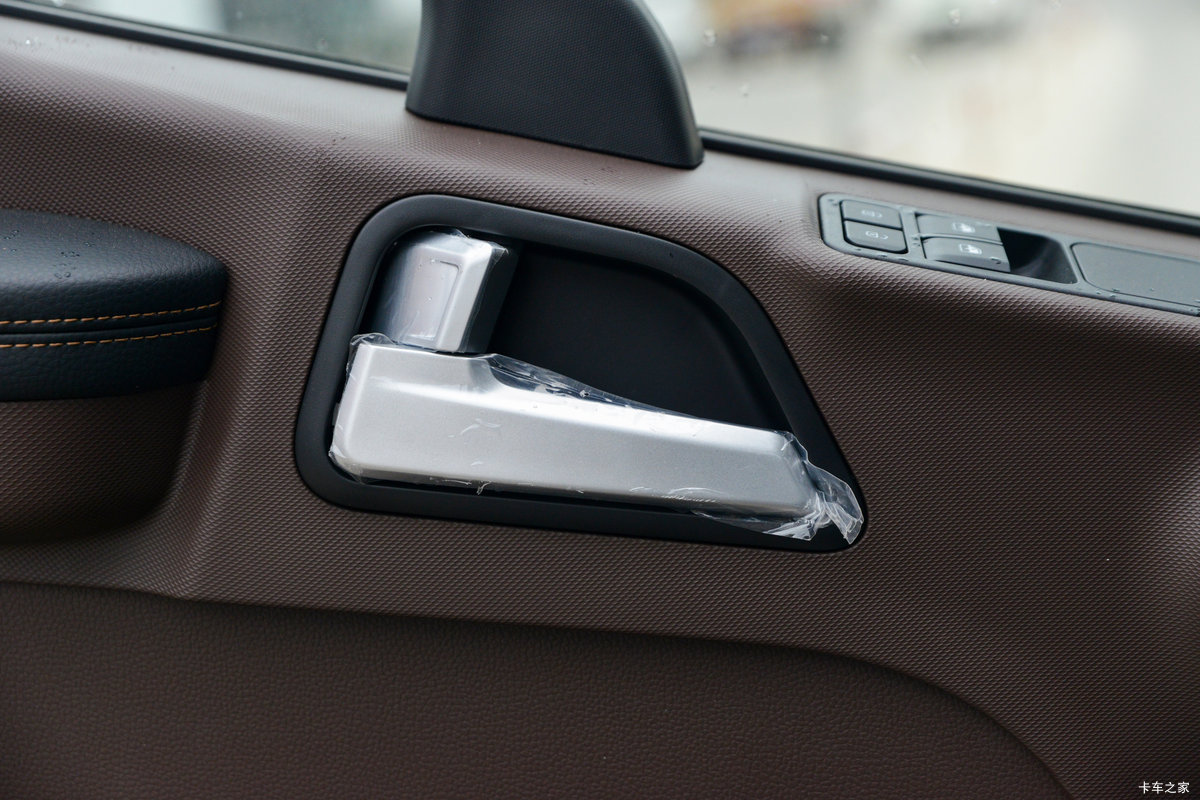 �����;F3 2.2L���� 150���� 5�� 4.2�׵��������Ῠ��ʻ��                                               