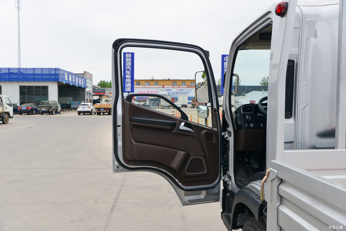 �����;F3 2.2L���� 150���� 5�� 4.2�׵��������Ῠ��ʻ��                                               