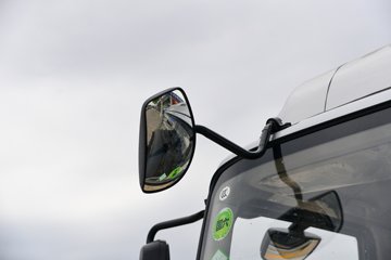 ���桤��X7 ���ذ� 3L LNG 140���� ��ʿ��8�� 4.18�׵��Ų�դʽ�ῨͼƬ