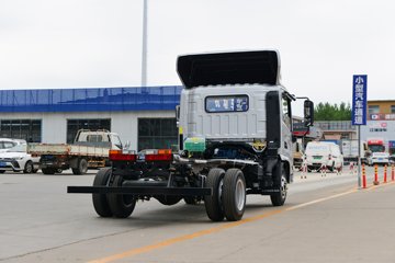 ���桤��X7 ���ذ� 3L LNG 140���� ��ʿ��8�� 4.18�׵��Ų�դʽ�ῨͼƬ