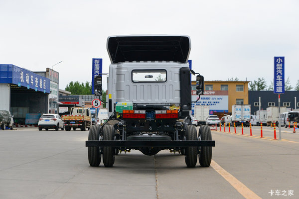 本店为您推荐 蓝擎·龙X7 2.5L柴油 180马力 法士特8档
