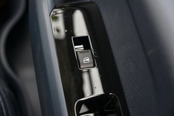 ���桤��X7 ���ذ� 3L LNG 140���� ��ʿ��8�� 4.18�׵��Ų�դʽ�ῨͼƬ