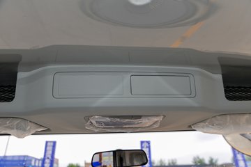 ���桤��X7 ���ذ� 3L LNG 140���� ��ʿ��8�� 4.18�׵��Ų�դʽ�ῨͼƬ