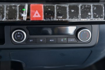���桤��X7 ���ذ� 3L LNG 140���� ��ʿ��8�� 4.18�׵��Ų�դʽ�ῨͼƬ