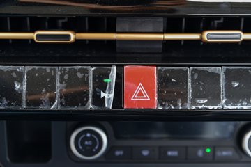 ���桤��X7 ���ذ� 3L LNG 140���� ��ʿ��8�� 4.18�׵��Ų�դʽ�ῨͼƬ