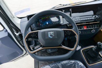 ���桤��X7 ���ذ� 3L LNG 140���� ��ʿ��8�� 4.18�׵��Ų�դʽ�ῨͼƬ