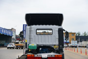 ���桤��X7 ���ذ� 3L LNG 140���� ��ʿ��8�� 4.18�׵��Ų�դʽ�ῨͼƬ