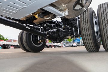 ���桤��X7 ���ذ� 3L LNG 140���� ��ʿ��8�� 4.18�׵��Ų�դʽ�ῨͼƬ