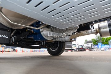 ���桤��X7 ���ذ� 3L LNG 140���� ��ʿ��8�� 4.18�׵��Ų�դʽ�ῨͼƬ