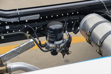 ���桤��X7 ���ذ� 3L LNG 140���� ��ʿ��8�� 4.18�׵��Ų�դʽ�ῨͼƬ
