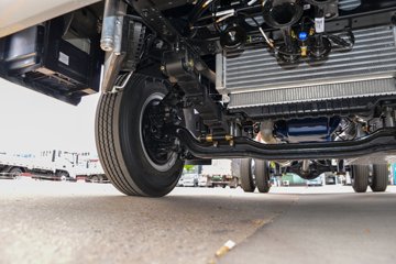���桤��X7 ���ذ� 3L LNG 140���� ��ʿ��8�� 4.18�׵��Ų�դʽ�ῨͼƬ