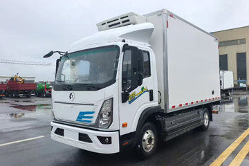 中国重汽成都商用车V3系 4X2 4.05米单排燃料电池冷藏车 宁德时代100.07kWh