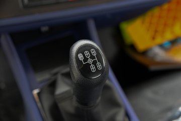 ��Ż�6G H5 2.5L���� 170���� ��ʿ��8�� 4.16�׵��Ų�դʽ�ῨͼƬ