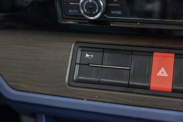 ��Ż�6G H5 2.5L���� 170���� ��ʿ��8�� 4.16�׵��Ų�դʽ�ῨͼƬ