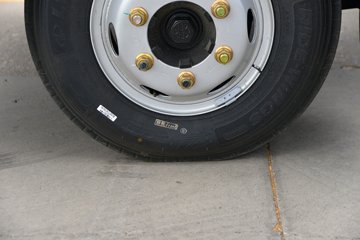 ��Ż�6G H5 2.5L���� 170���� ��ʿ��8�� 4.16�׵��Ų�դʽ�ῨͼƬ