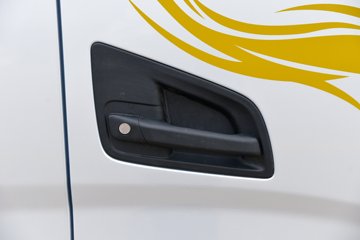 �������ó�����G1 3.6L���� 177���� 4X2 ��ʿ��8�� 4.5�׵��Ų�դʽ�ػ���ͼƬ
