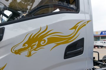 �������ó�����G1 3.6L���� 177���� 4X2 ��ʿ��8�� 4.5�׵��Ų�դʽ�ػ���ͼƬ