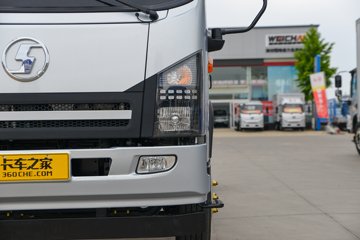 �������ó�����G1 3.6L���� 177���� 4X2 ��ʿ��8�� 4.5�׵��Ų�դʽ�ػ���ͼƬ