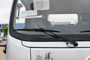�������ó�����G1 3.6L���� 177���� 4X2 ��ʿ��8�� 4.5�׵��Ų�դʽ�ػ���ͼƬ