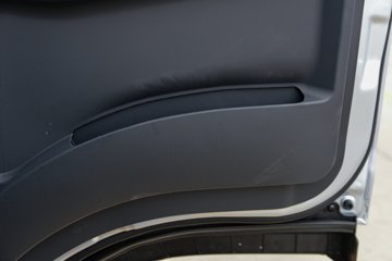�������ó�����G1 3.6L���� 177���� 4X2 ��ʿ��8�� 4.5�׵��Ų�դʽ�ػ���ͼƬ