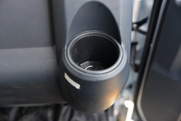 �������ó�����G1 3.6L���� 177���� 4X2 ��ʿ��8�� 4.5�׵��Ų�դʽ�ػ���ͼƬ