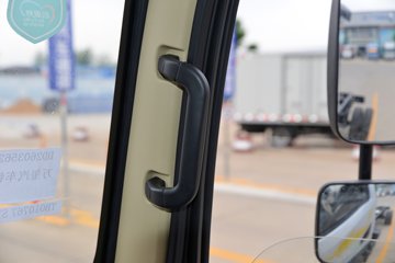 �������ó�����G1 3.6L���� 177���� 4X2 ��ʿ��8�� 4.5�׵��Ų�դʽ�ػ���ͼƬ