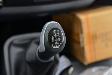�������ó�����G1 3.6L���� 177���� 4X2 ��ʿ��8�� 4.5�׵��Ų�դʽ�ػ���ͼƬ