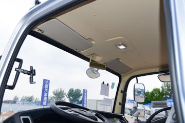 �������ó�����G1 3.6L���� 177���� 4X2 ��ʿ��8�� 4.5�׵��Ų�դʽ�ػ���ͼƬ