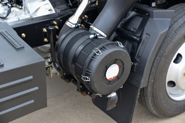 �������ó�����G1 3.6L���� 177���� 4X2 ��ʿ��8�� 4.5�׵��Ų�դʽ�ػ���ͼƬ