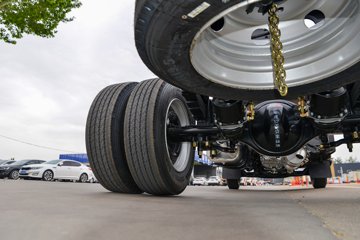 �������ó�����G1 3.6L���� 177���� 4X2 ��ʿ��8�� 4.5�׵��Ų�դʽ�ػ���ͼƬ