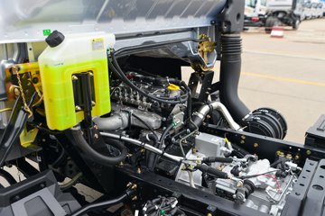 �������ó�����G1 3.6L���� 177���� 4X2 ��ʿ��8�� 4.5�׵��Ų�դʽ�ػ���ͼƬ