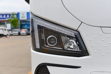 �������ó�����S300 2025�� ���а� 4.2�׵��Ŵ��綯��ʽ�Ῠ ����ʱ��100.07kWhͼƬ