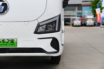 �������ó�����S300 2025�� ���а� 4.2�׵��Ŵ��綯��ʽ�Ῠ ����ʱ��100.07kWhͼƬ