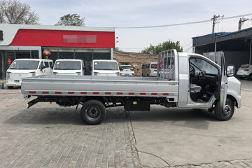 ������Խ ���� �콢�� 1.6L���� 120���� ������5�� 3.8�׵�������΢��ͼƬ