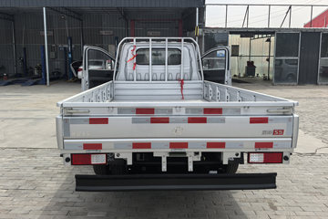 ������Խ ���� �콢�� 1.6L���� 120���� ������5�� 3.8�׵�������΢��ͼƬ