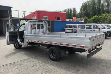 ������Խ ���� �콢�� 1.6L���� 120���� ������5�� 3.8�׵�������΢��ͼƬ