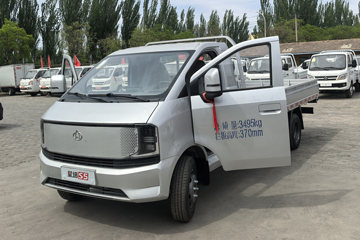 ������Խ ���� �콢�� 1.6L���� 120���� ������5�� 3.8�׵�������΢��ͼƬ