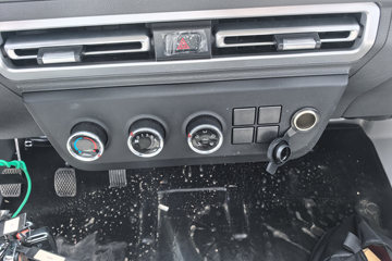 ������Խ ���� �콢�� 1.6L���� 120���� ������5�� 3.8�׵�������΢��ͼƬ